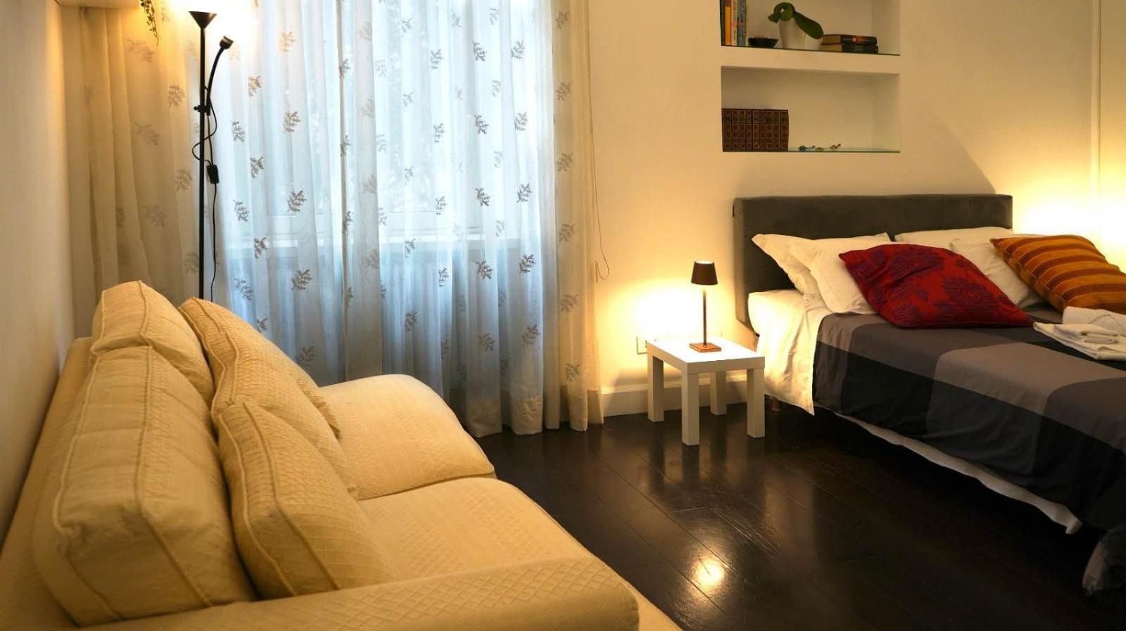 B&B Azuni Home Рим Екстер'єр фото
